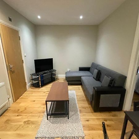 Lovely 1 Bedroom Apartment With On Street Parking London Ngoại thất bức ảnh